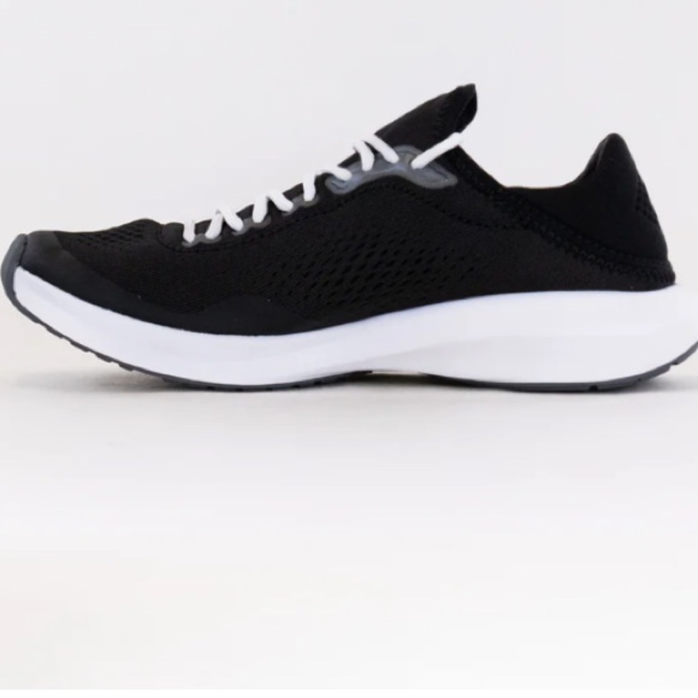 Olukai Women's Kaholo Athletic Shoes Black NWT Size 9.5 $130 - Picture 4 of 12